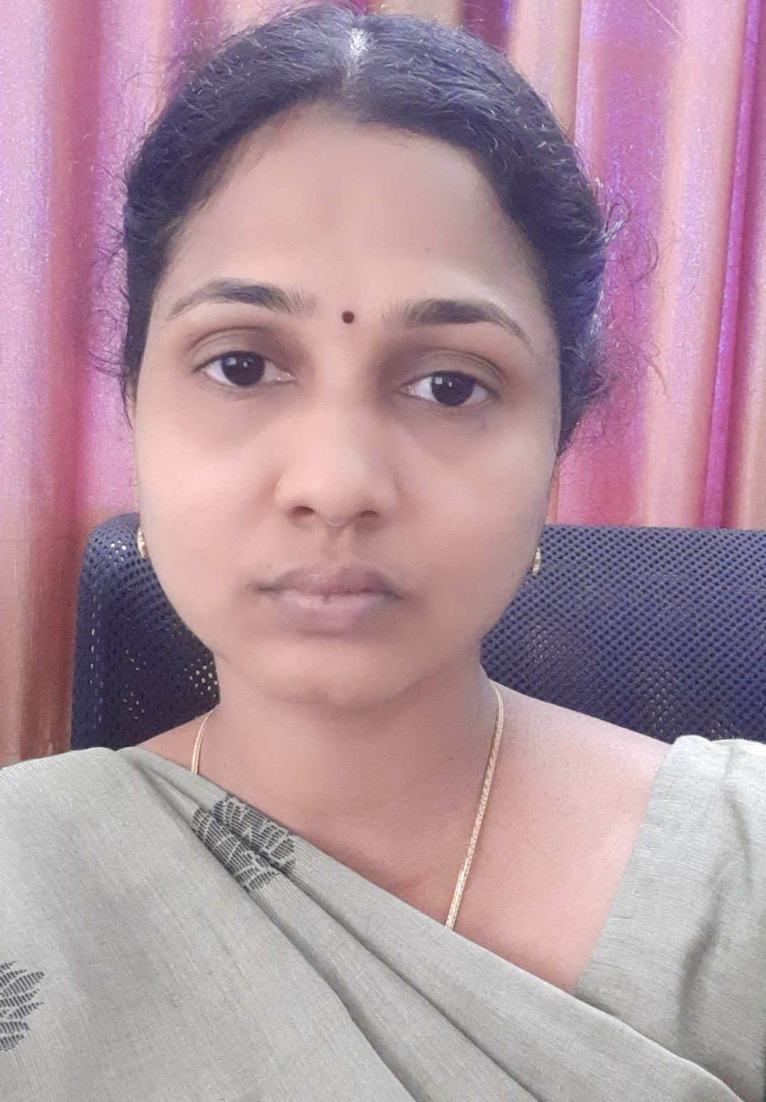 Dr. A. Gowri